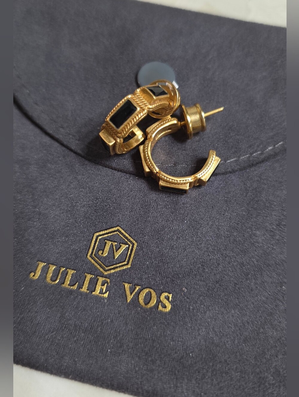 Accessories - Earrings (Not in list)